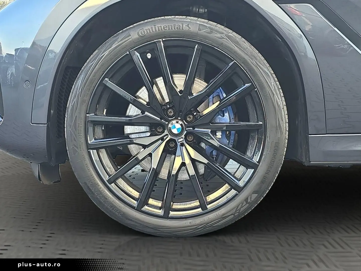 BMW X6 xDrive 40i MSport   HUP PANO AHK H&K 360