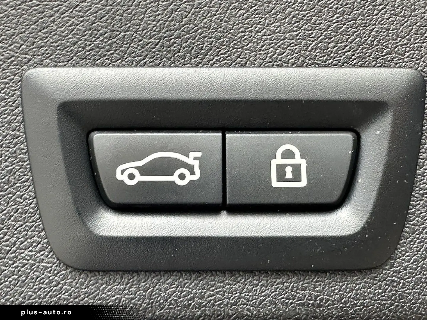 BMW X6 xDrive40i M-Paket Aut.   STHZ   AHK   Lase...