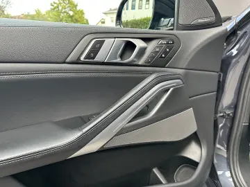 BMW X6 xDrive40i M-Paket Aut.   STHZ   AHK   Lase...