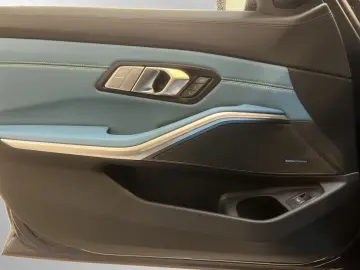 BMW M3 Competition M xDrive Touring H K Head-Up