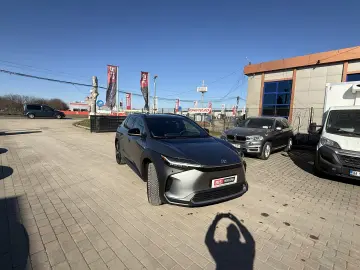 Toyota BZ4X 160kW AWD(4x4) Luxury