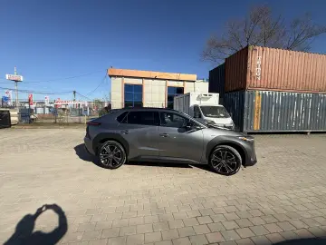 Toyota BZ4X 160kW AWD(4x4) Luxury