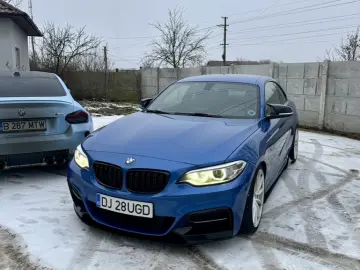 BMW M235