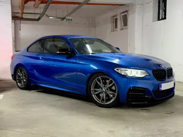 BMW M235