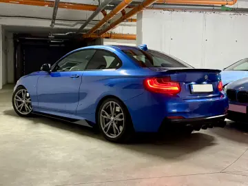 BMW M235