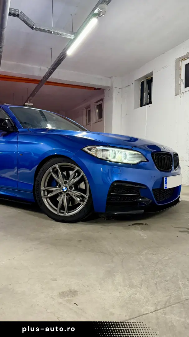 BMW M235