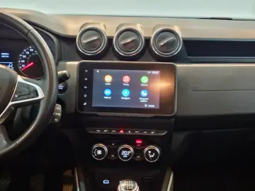 DACIA DUSTER 1.3 TCe 150CP Prestige 4WD