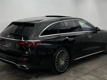 MERCEDES-BENZ E 300 e T AMG PREMIUM PLUS PANO LUFT A&hellip;