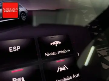 MERCEDES-BENZ E 300 e T AMG PREMIUM PLUS PANO LUFT A&hellip;