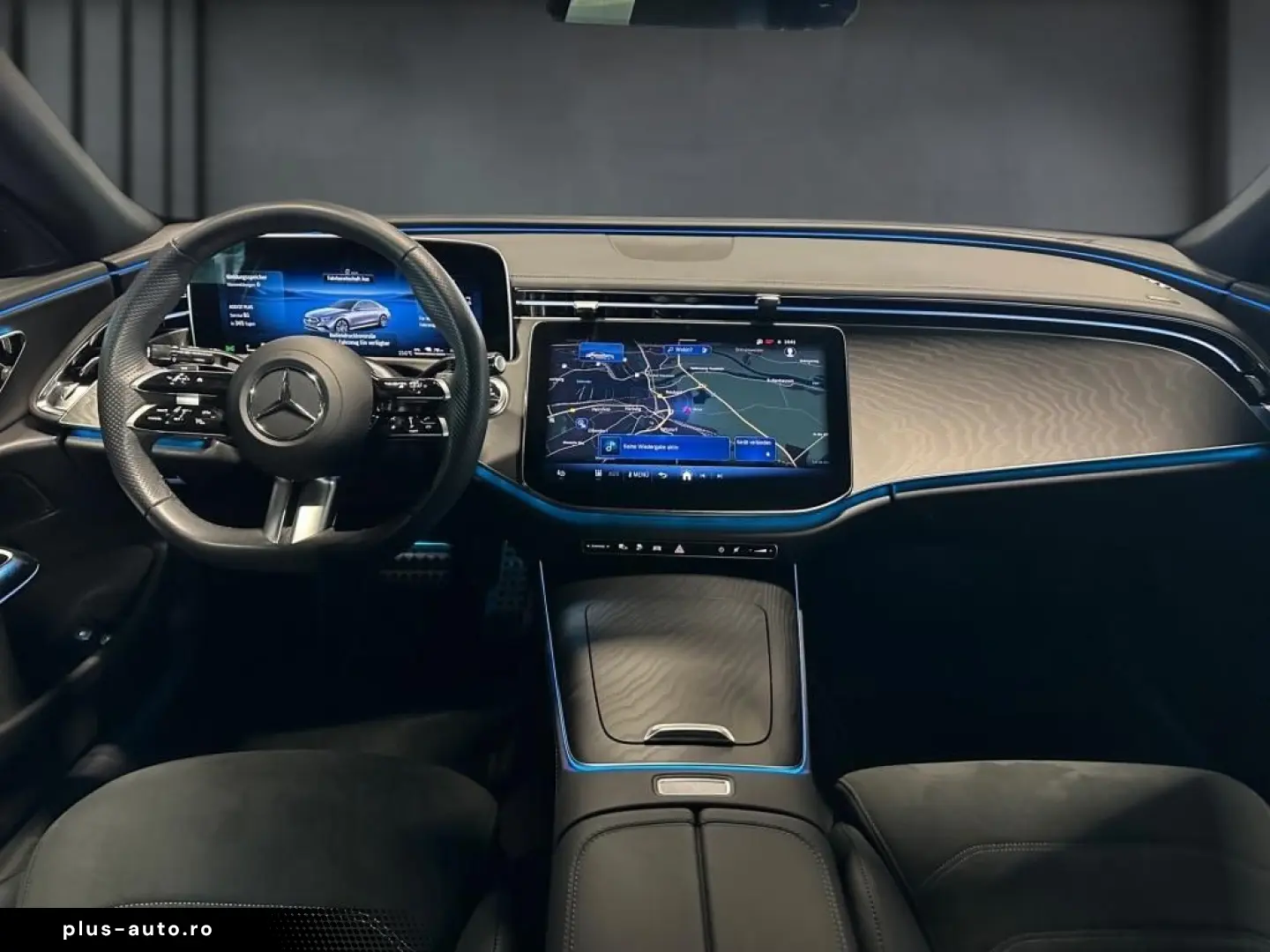 MERCEDES-BENZ E 300 e AMG LED MBUX 360 KAM DISTR AMB&hellip;