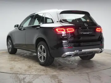 MERCEDES-BENZ GLC 300 e 4Matic