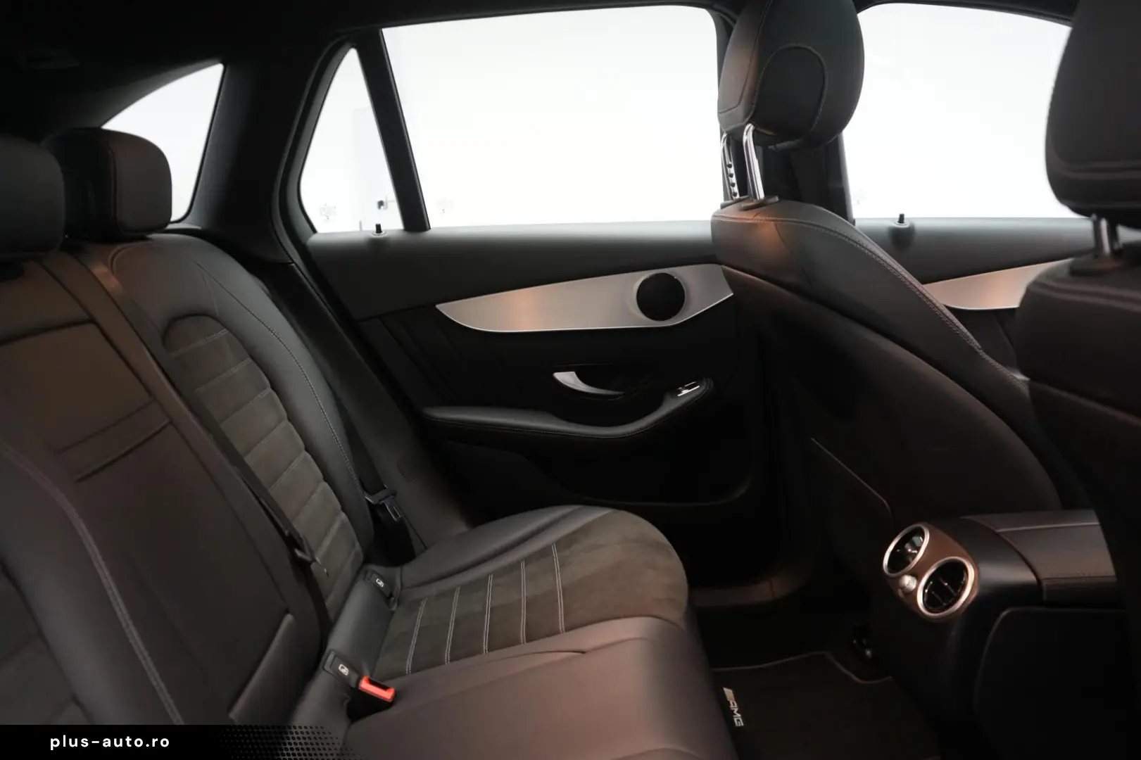 MERCEDES-BENZ GLC 300 e 4Matic