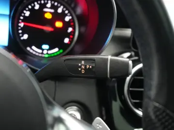 MERCEDES-BENZ GLC 300 e 4Matic