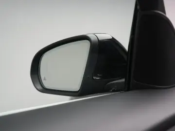 MERCEDES-BENZ GLC 300 e 4Matic