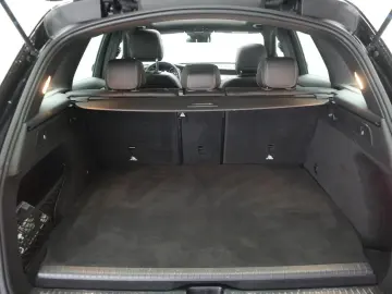 MERCEDES-BENZ GLC 300 e 4Matic