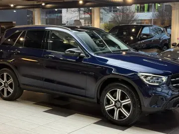 MERCEDES-BENZ GLC 300 e 4Matic