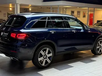 MERCEDES-BENZ GLC 300 e 4Matic