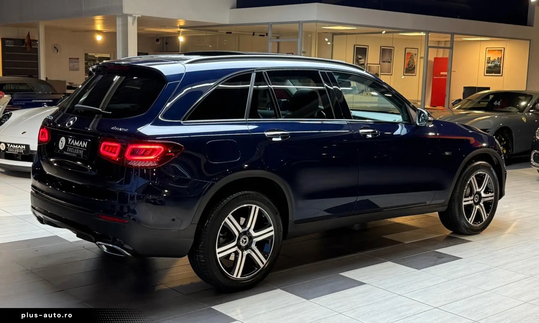 MERCEDES-BENZ GLC 300 e 4Matic