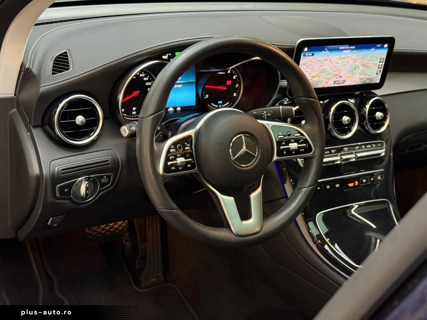 MERCEDES-BENZ GLC 300 e 4Matic