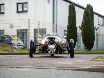 MORGAN 3 Wheeler  Sonderlack  viele Morgan Park Extras!