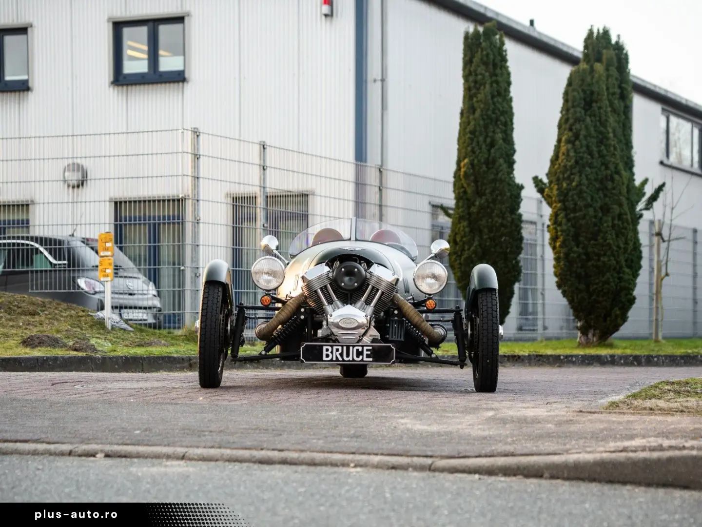 MORGAN 3 Wheeler  Sonderlack  viele Morgan Park Extras!