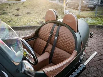 MORGAN 3 Wheeler  Sonderlack  viele Morgan Park Extras!