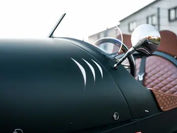 MORGAN 3 Wheeler  Sonderlack  viele Morgan Park Extras!