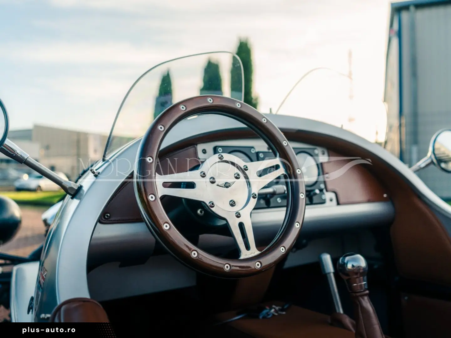 MORGAN 3-Wheeler  matt silber