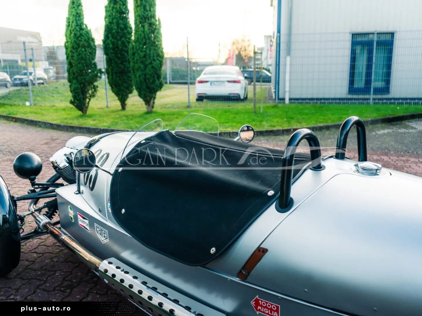 MORGAN 3-Wheeler  matt silber