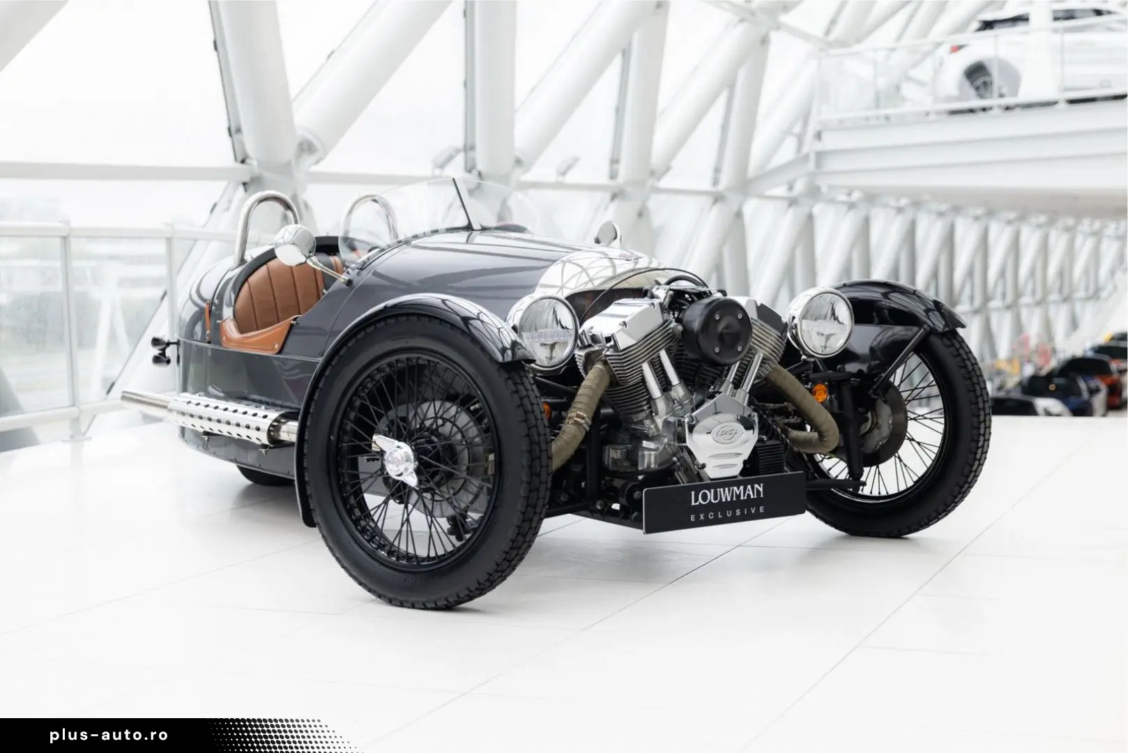 MORGAN 3 Wheeler   NL History   AM Quantom Silver   Man
