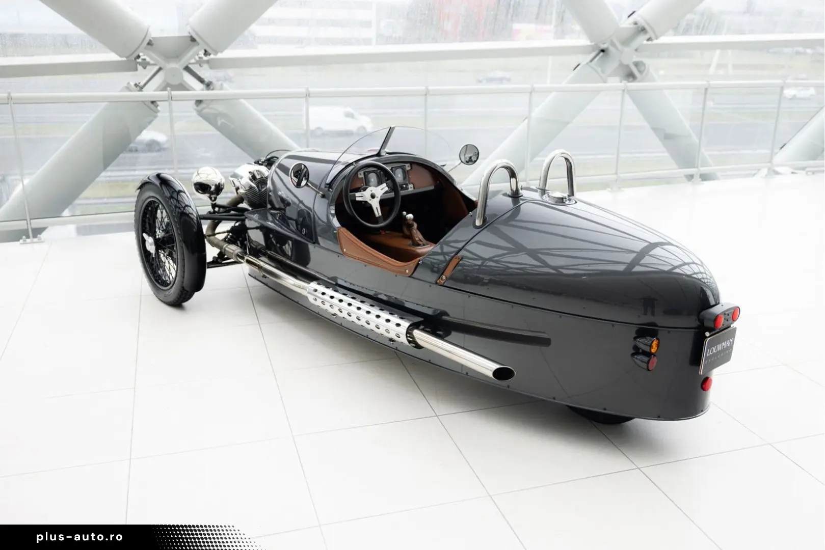 MORGAN 3 Wheeler   NL History   AM Quantom Silver   Man