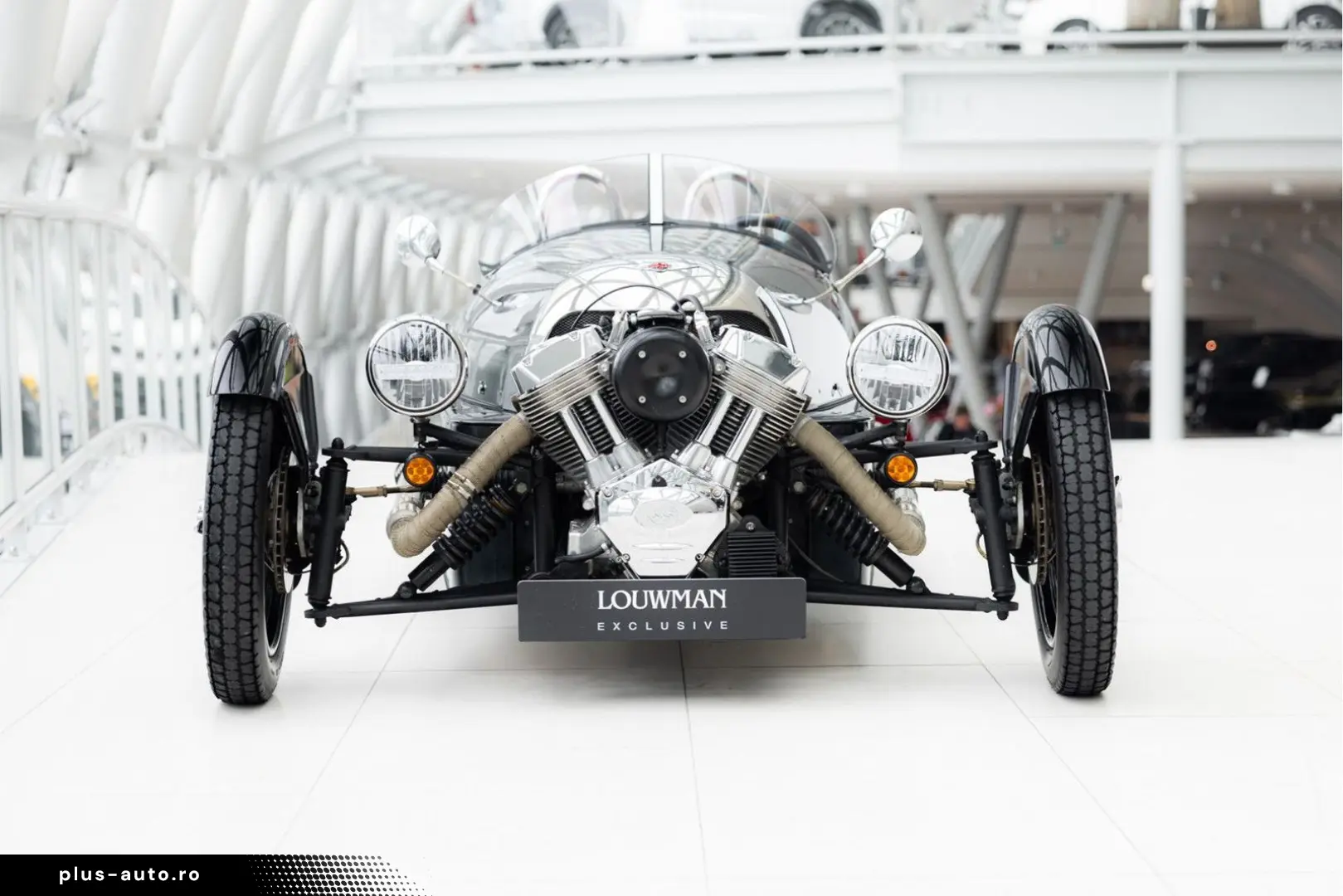 MORGAN 3 Wheeler   NL History   AM Quantom Silver   Man