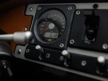 MORGAN 3 Wheeler   NL History   AM Quantom Silver   Man