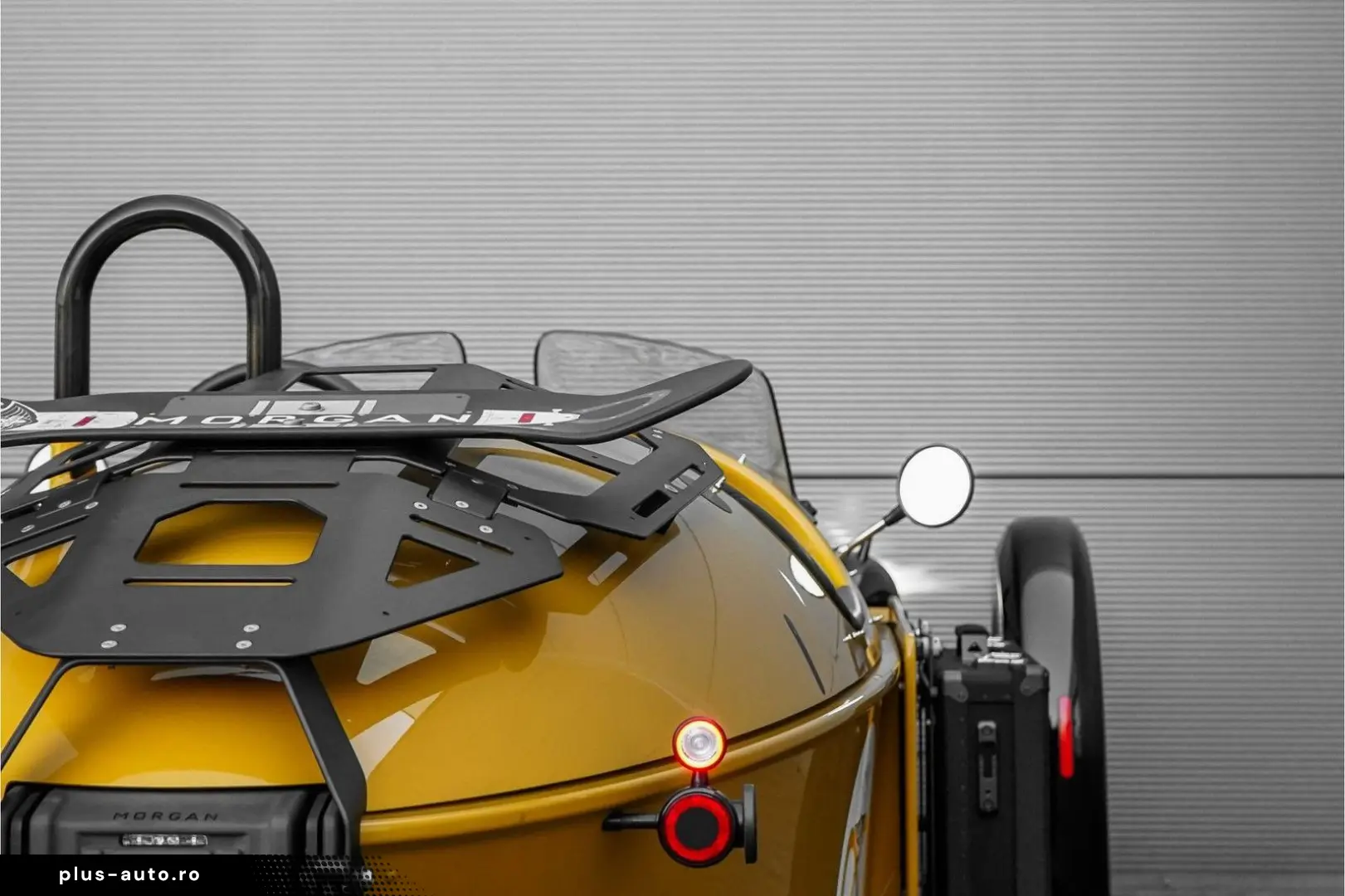 MORGAN SUPER 3 Full Options Luggage Racks