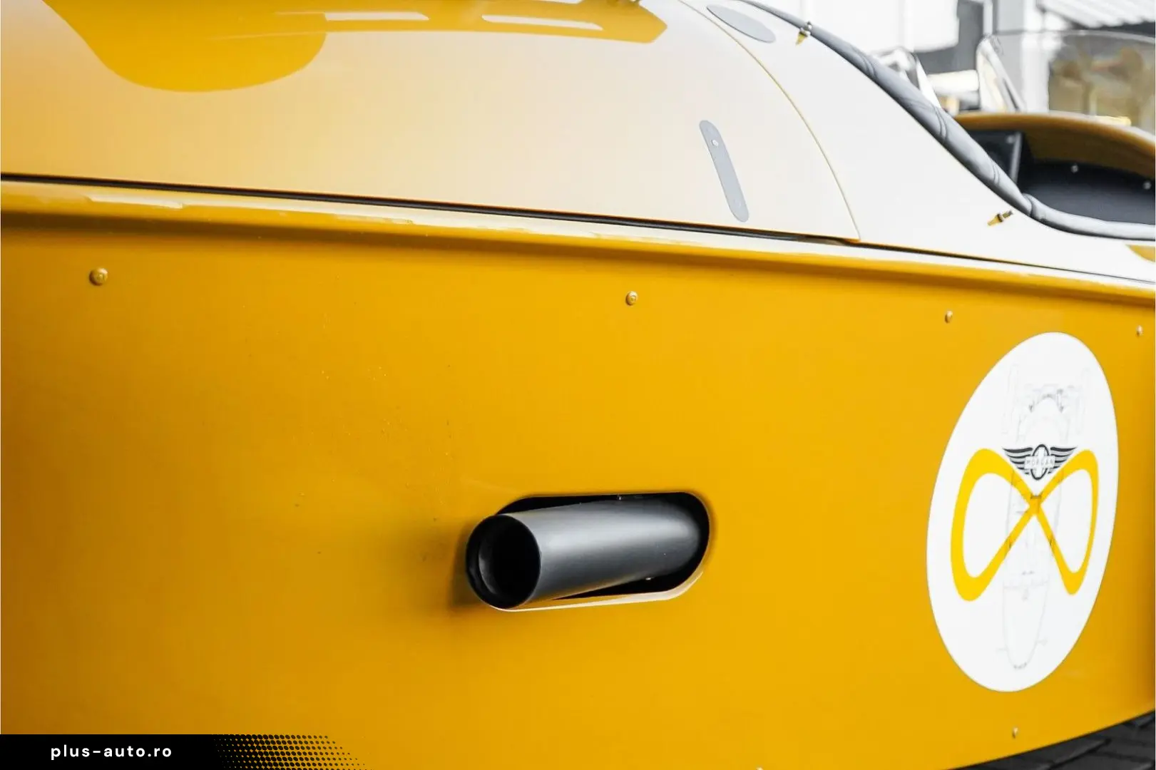 MORGAN SUPER 3 Full Options Luggage Racks