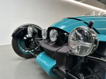 MORGAN Supre-3   Eden Blue   Ford Dragon Motor