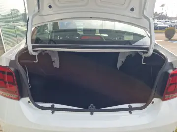 Dacia Logan TCe 90 MT5 90CP Manual 5 tr