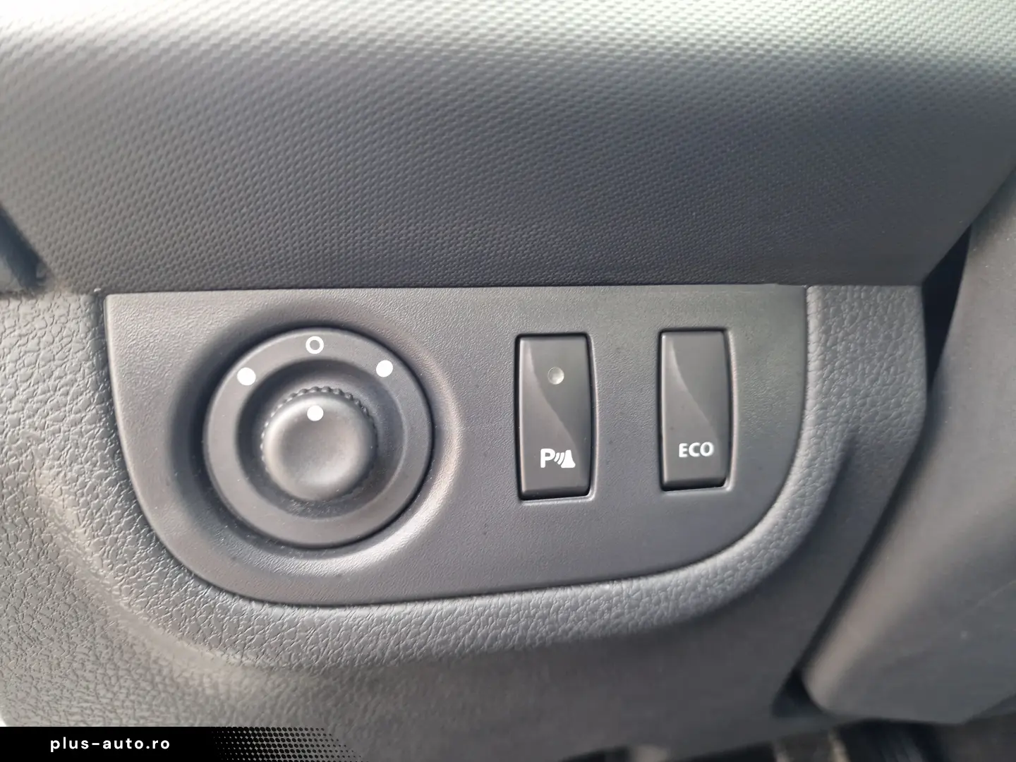 Dacia Logan TCe 90 MT5 90CP Manual 5 tr