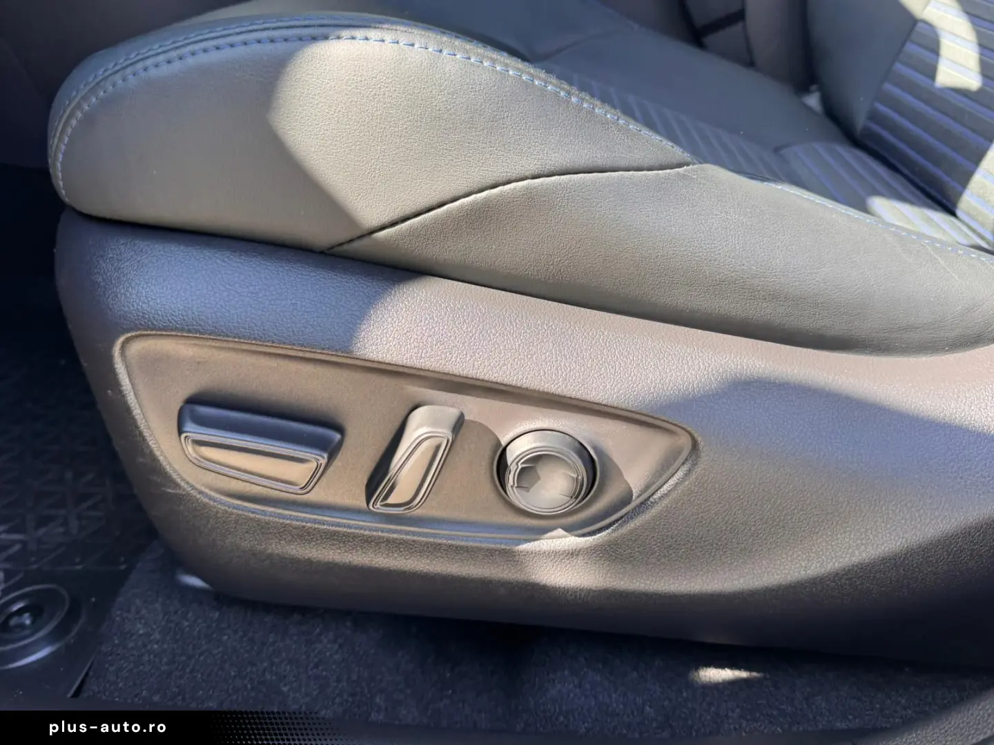 TOYOTA RAV-4 Hybrid 2.5 VVT-iE  Exclusive