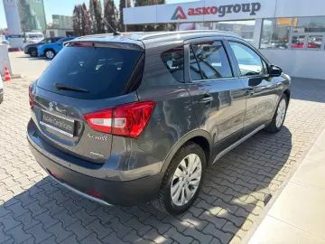 Suzuki S-Cross SX4 Luxus Allgrip   Car no 130