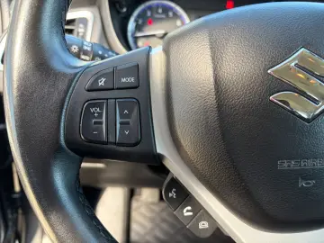 Suzuki S-Cross SX4 Luxus Allgrip   Car no 130