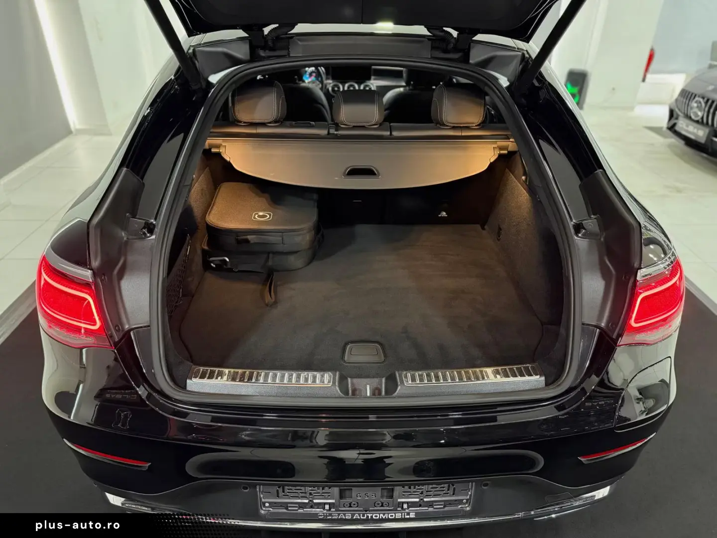 Mercedes-Benz GLC 300 e Coupe 4M AMG-LINE