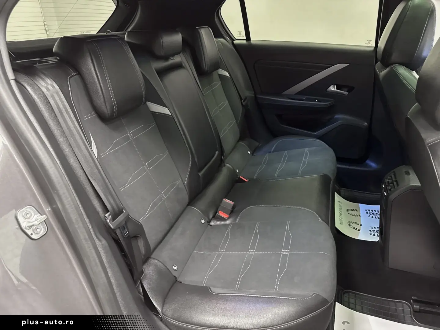 Opel Astra 1.2L Turbo Start Stop AT8 GS Line