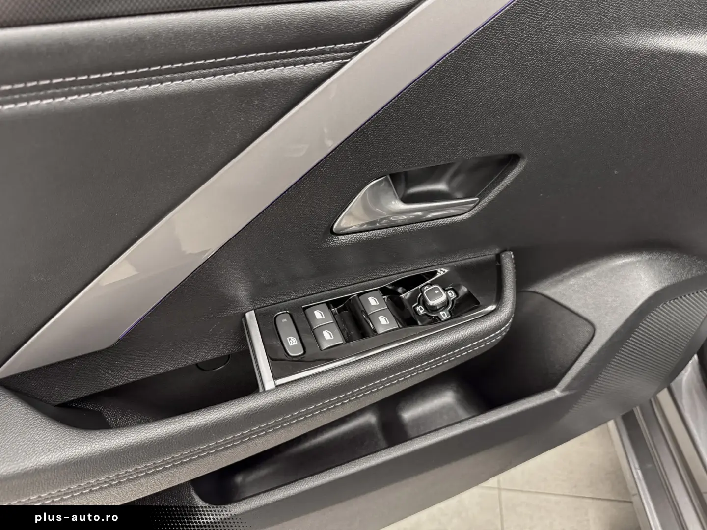 Opel Astra 1.2L Turbo Start Stop AT8 GS Line