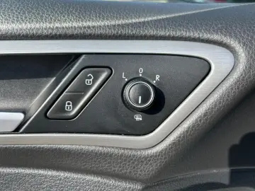 Volkswagen Golf VII 2014