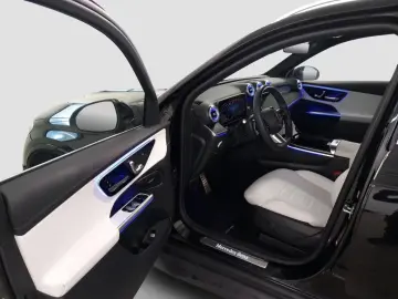 Mercedes-Benz GLC 200 4M AMG