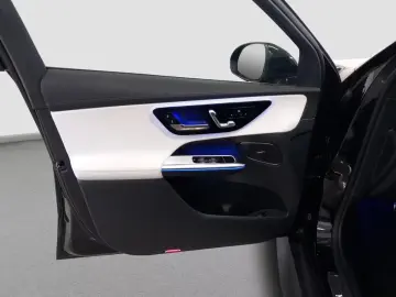 Mercedes-Benz GLC 200 4M AMG