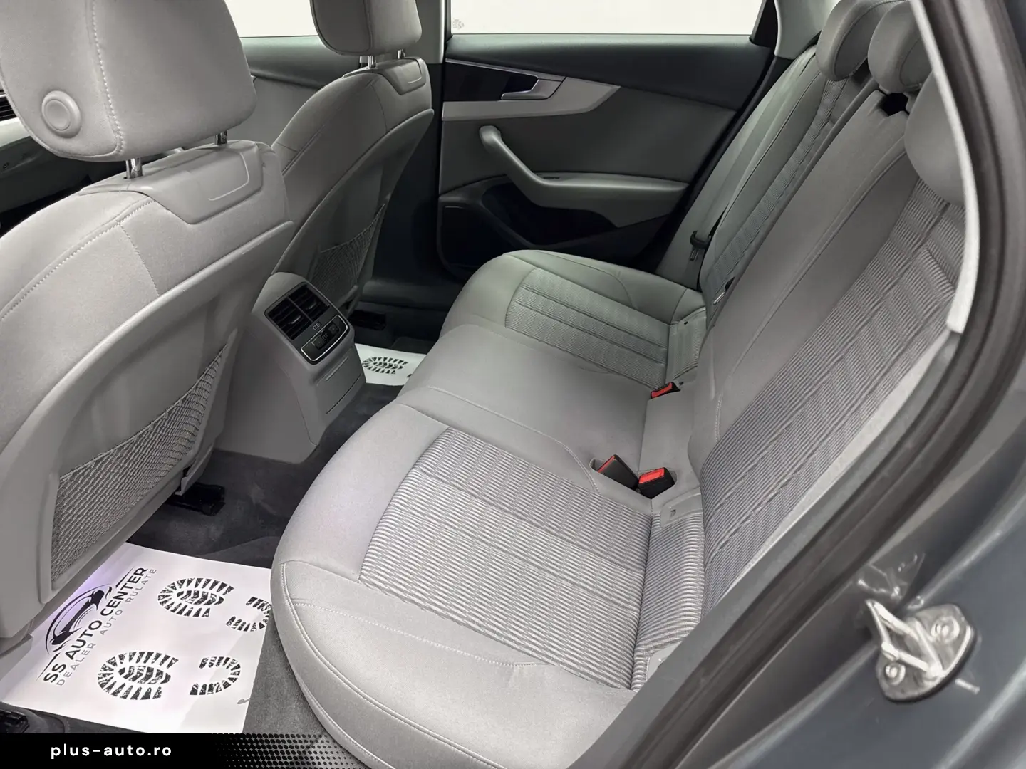 Audi A4 40 TFSI design