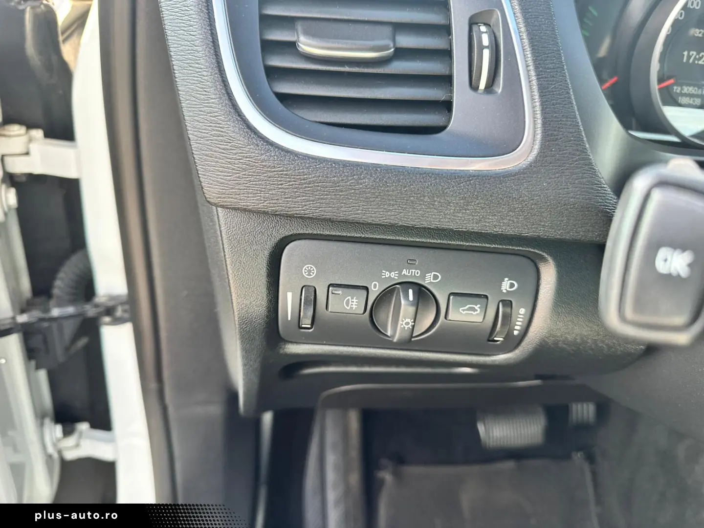 Volvo V40 Cross Country D2 Geartronic Kinetic