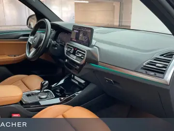 BMW X3 xDrive20d M-Sport  faruri Laser